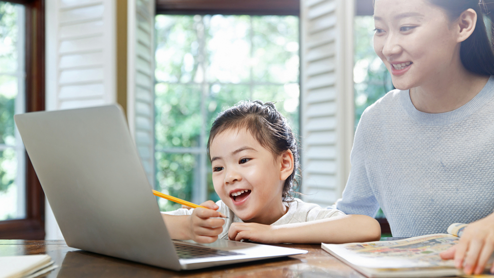 Học tiếng Anh online cho trẻ em ở đâu tốt?
